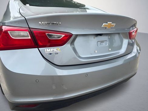 Used 2025 Chevrolet Malibu LT FWD image 35