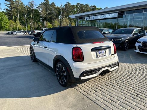 Used 2023 MINI Cooper S FWD image 4