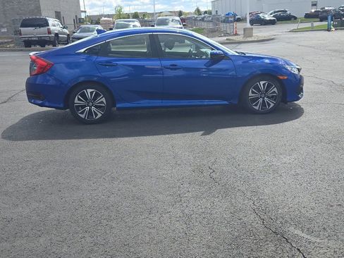 Used 2018 Honda Civic EX-L image 8