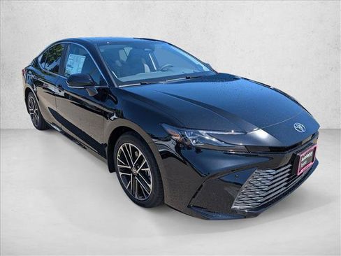 New 2026 Toyota Camry XLE AWD/4WD image 7