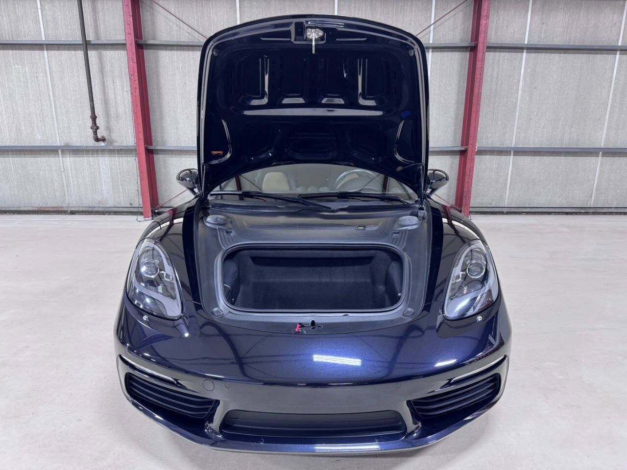 Used 2018 Porsche 718 Cayman S RWD image 23