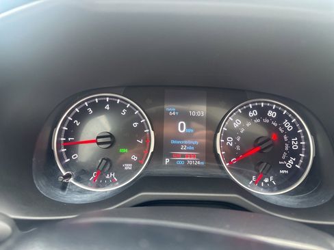 Used 2020 Toyota RAV4 XLE image 21