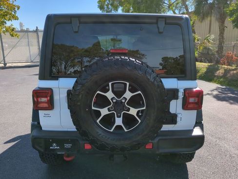 Used 2021 Jeep Wrangler Unlimited Rubicon AWD/4WD image 4