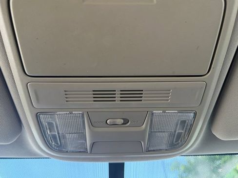 Used 2018 Honda CR-V LX image 26