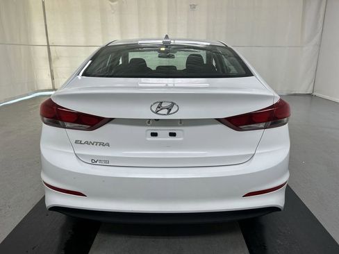 Used 2018 Hyundai Elantra SEL FWD image 20