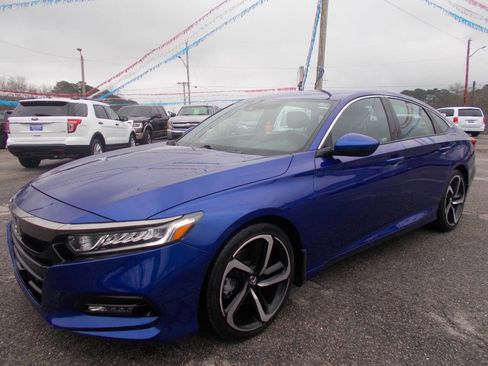 Used 2019 Honda Accord Sport image 1