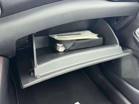 Certified 2025 Nissan Sentra SR w/ SR Premium Package image 34