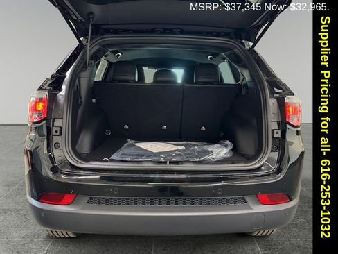 New 2026 Jeep Compass Limited image 20