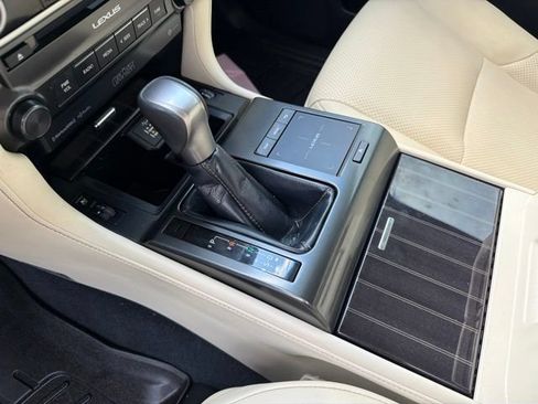 Used 2023 Lexus GX 460 Luxury w/ Sport Design Package AWD/4WD image 14