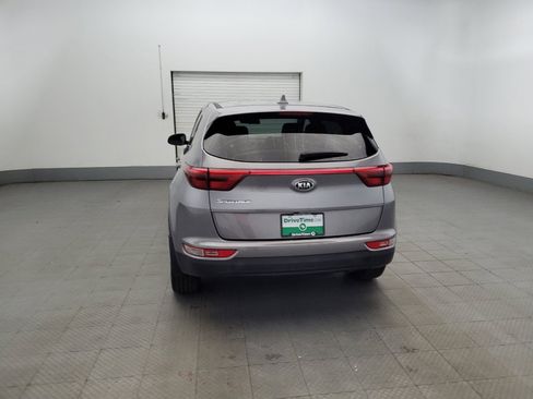 Used 2019 Kia Sportage LX image 6