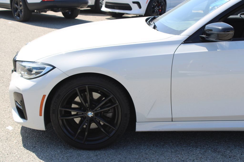 Used 2021 BMW 330i Sedan w/ M Sport Package RWD image 7