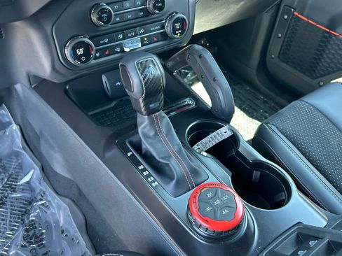 Used 2024 Ford Bronco Raptor w/ Interior Carbon Fiber Pack 6 image 35