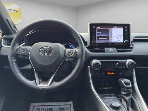 Used 2019 Toyota RAV4 XSE image 14