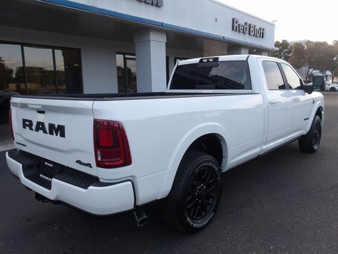 New 2026 RAM 2500 Limited image 9