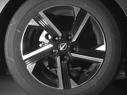 Used 2025 Nissan Sentra SV image 15