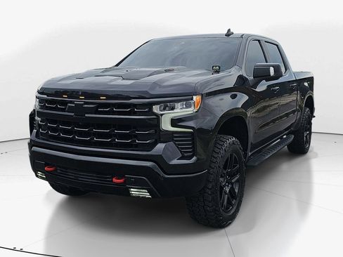 Used 2022 Chevrolet Silverado 1500 LT Trail Boss w/ LT Trail Boss Premium Package AWD/4WD image 11