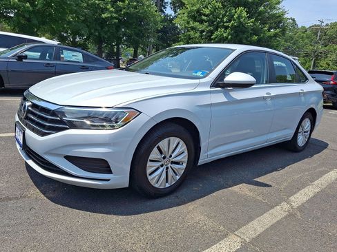 Used 2019 Volkswagen Jetta S FWD image 3