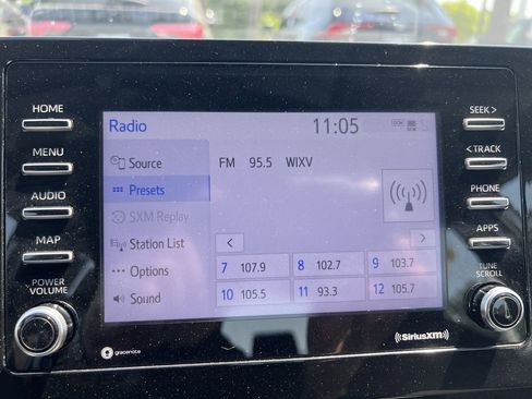 Used 2024 Toyota Camry LE FWD image 23