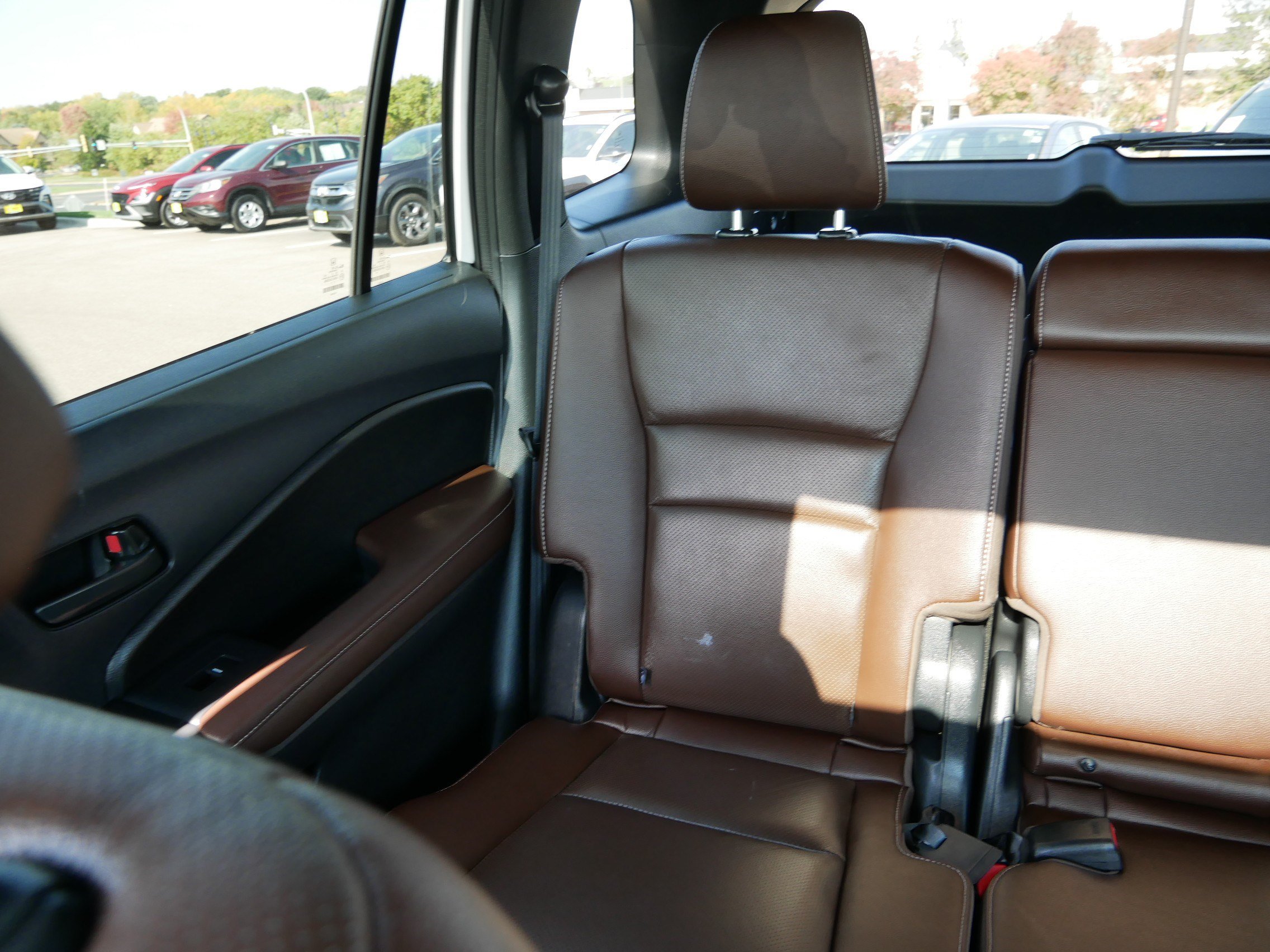Used 2025 Honda Passport EX-L image 12