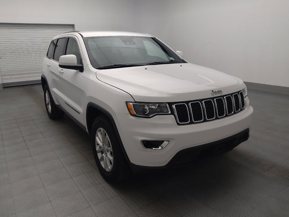 Used 2022 Jeep Grand Cherokee Laredo E w/ Security & Convenience Group RWD image 13