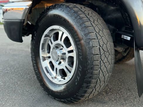 Used 2003 Toyota Tacoma PreRunner image 11