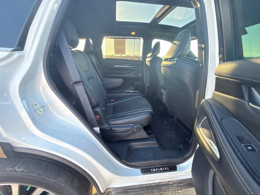 Used 2023 INFINITI QX60 Autograph w/ Cargo Package AWD/4WD image 39