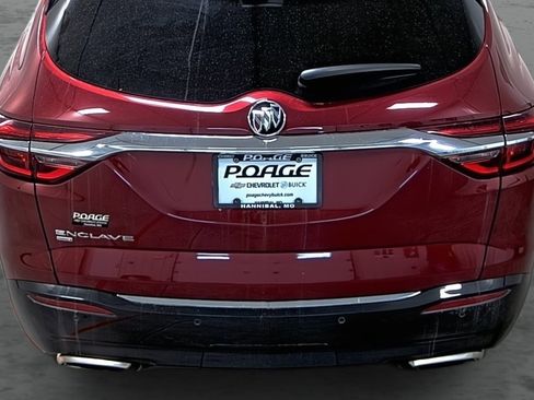 Used 2020 Buick Enclave Premium w/ LPO, Floor Liner Package image 11