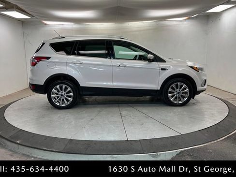 Used 2017 Ford Escape Titanium w/ Equipment Group 301A image 6