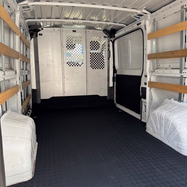 Used 2025 RAM ProMaster 2500 w/ U-Haul Equipment Group FWD image 13