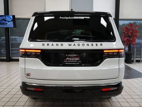 Used 2024 Jeep Grand Wagoneer L Series II w/ Quick Order Packagew 28T AWD/4WD image 20
