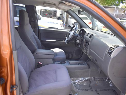 Used 2005 Chevrolet Colorado LS image 16
