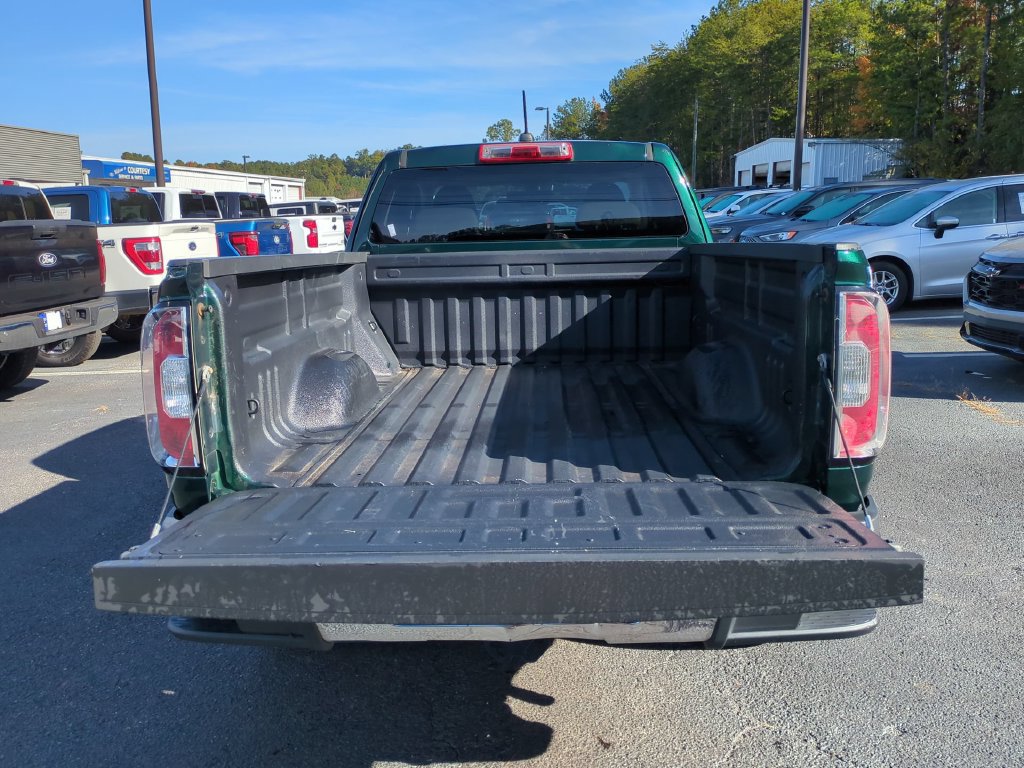 Used 2015 GMC Canyon SLT w/ Driver Alert Package AWD/4WD image 15