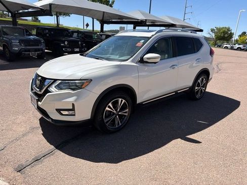 Used 2018 Nissan Rogue SL w/ Premium Package AWD/4WD image 3