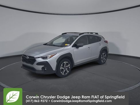 Used 2024 Subaru Crosstrek 2.0i Premium AWD/4WD image 6