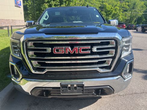 Used 2019 GMC Sierra 1500 SLT w/ SLT Convenience Package AWD/4WD image 2