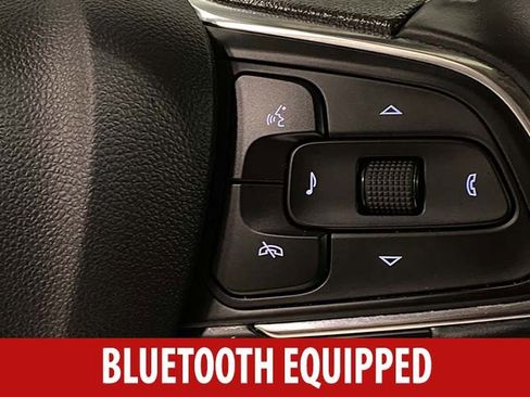 Used 2025 Buick Encore GX Preferred FWD image 10