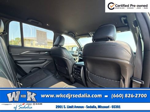 Certified 2023 Jeep Grand Cherokee Altitude AWD/4WD image 32