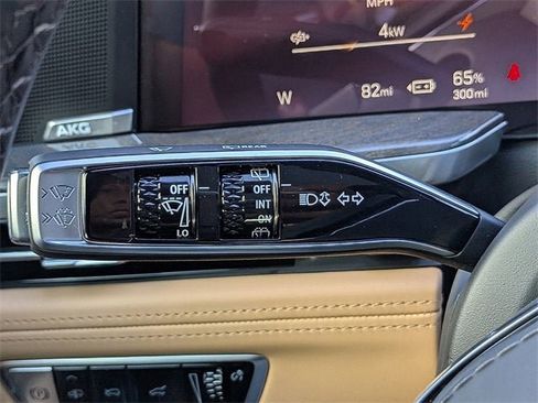 New 2026 Cadillac Escalade IQ Sport 2 w/ LPO, ONYX Package image 28