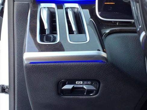 Certified 2024 Mercedes-Benz S 580 S 580 image 19