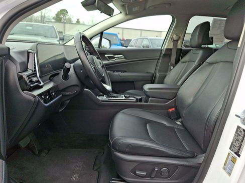 Used 2023 Kia Sportage EX image 27