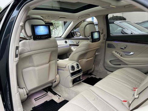 Used 2014 Mercedes-Benz S 550 Sedan image 34