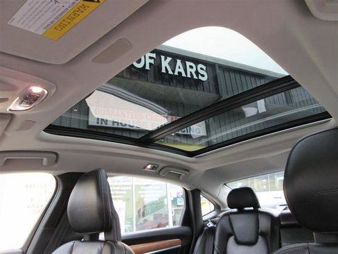 Used 2018 Volvo S90 T6 Inscription w/ Convenience Package image 23