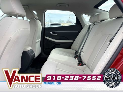Used 2025 Hyundai Sonata SEL image 11