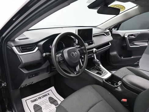 Used 2023 Toyota RAV4 XLE AWD/4WD image 18