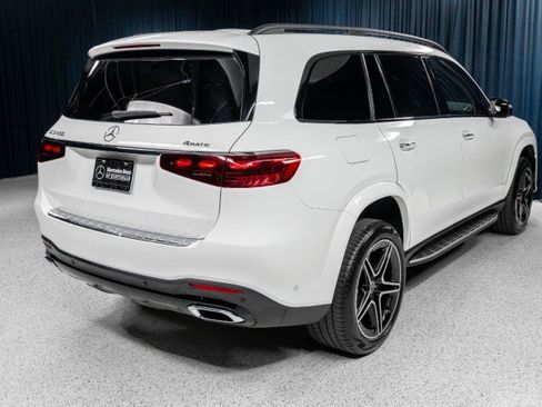 Certified 2024 Mercedes-Benz GLS 450 4MATIC image 4