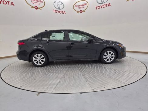 Used 2026 Toyota Corolla LE FWD image 3