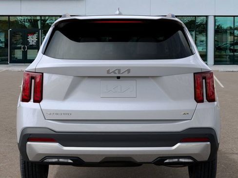 New 2026 Kia Sorento S image 13