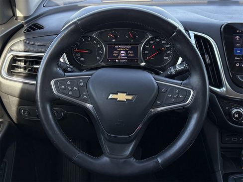 Certified 2022 Chevrolet Equinox Premier image 17