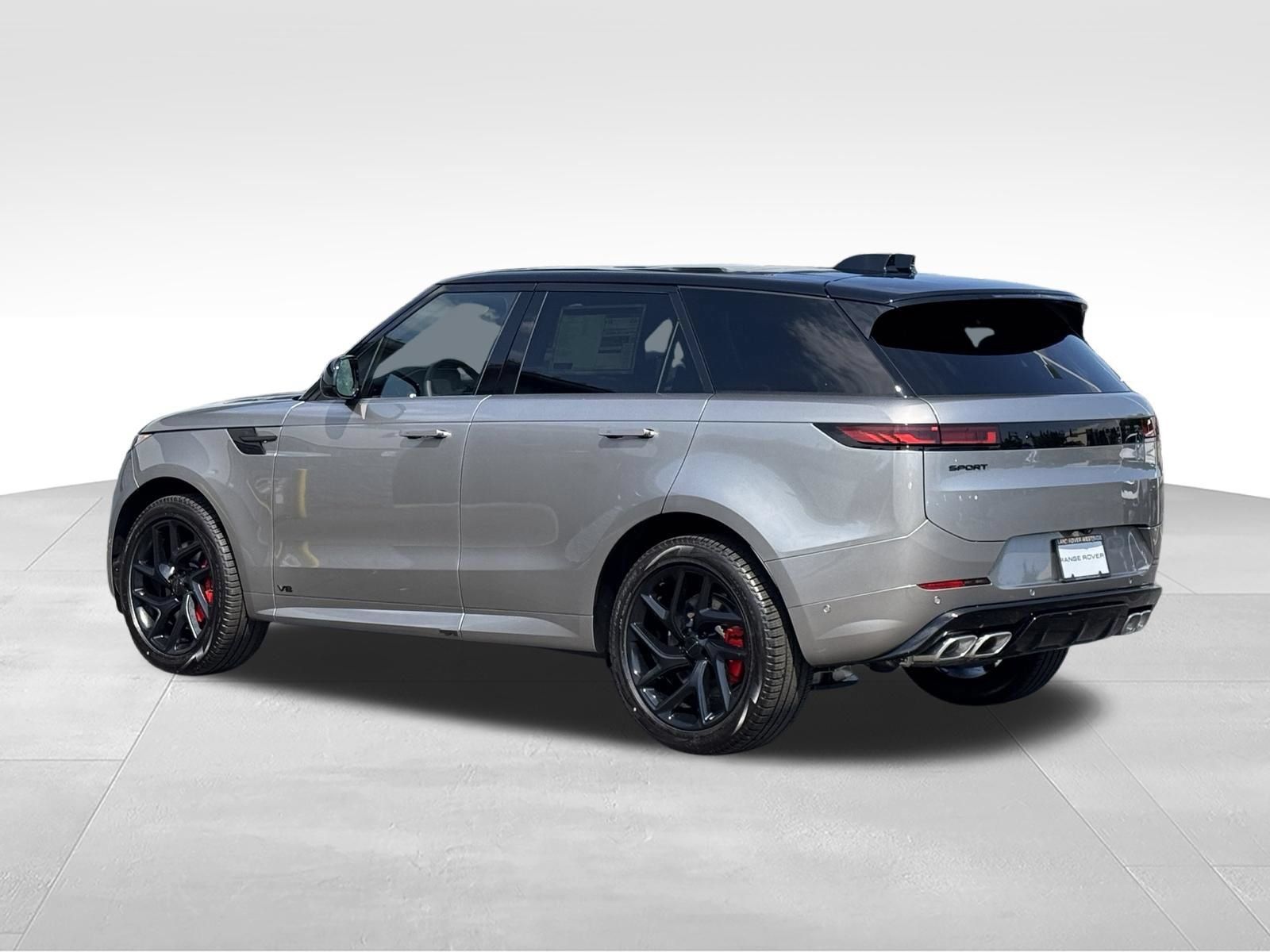 New 2026 Land Rover Range Rover Sport Dynamic SE AWD/4WD image 3
