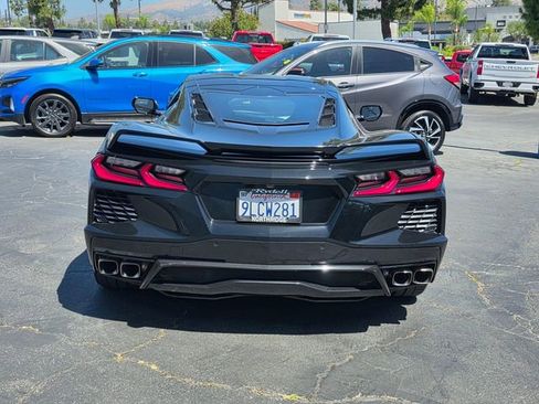 Used 2021 Chevrolet Corvette Stingray Coupe w/ Z51 Performance Package RWD image 7